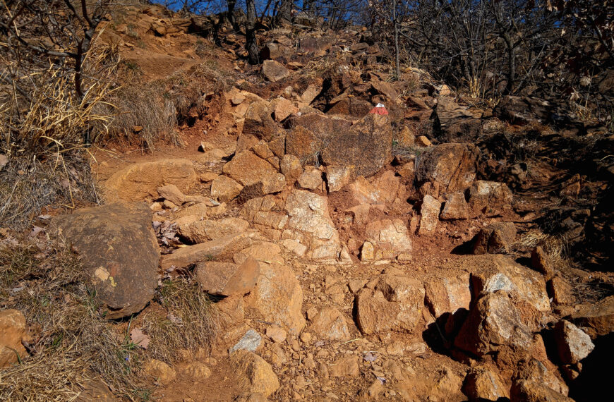 Sentiero per il Monte Musinè