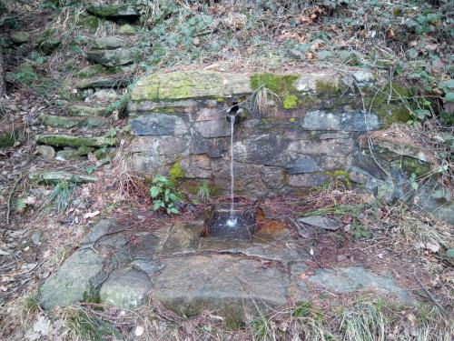 Fontana presso la Baita degli Alpini