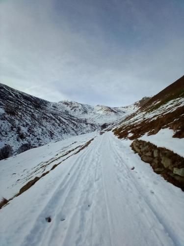 Sentiero per il Rifugio Fontana Mura in Val Sangone